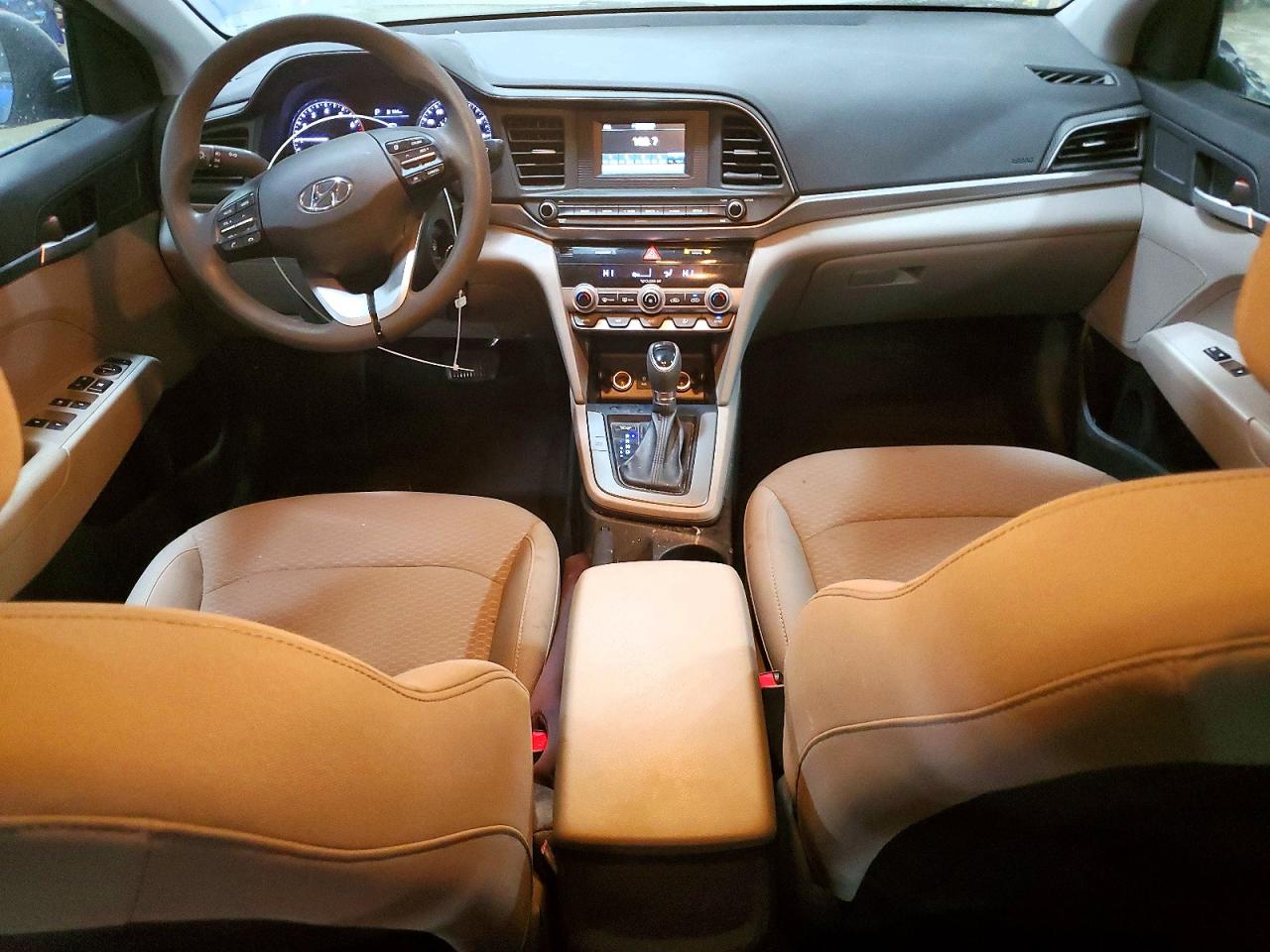 2020 HYUNDAI ELANTRA SE photo 22