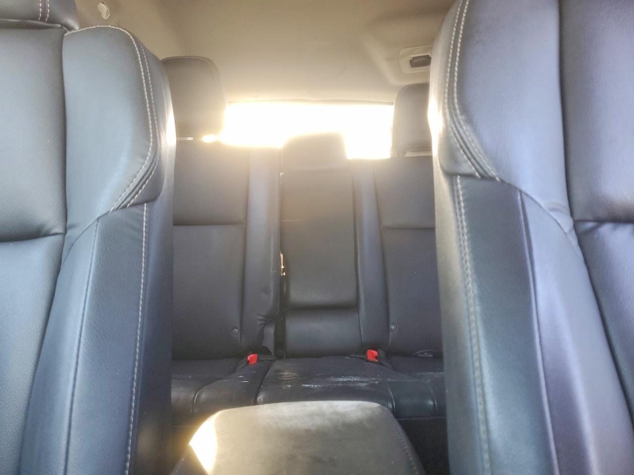 2015 TOYOTA RAV4 LIMITED photo 10