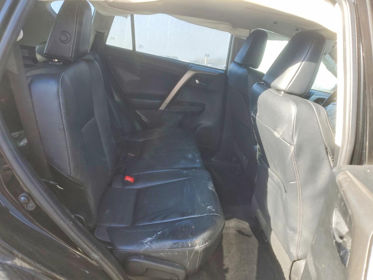 2015 TOYOTA RAV4 LIMITED photo 11
