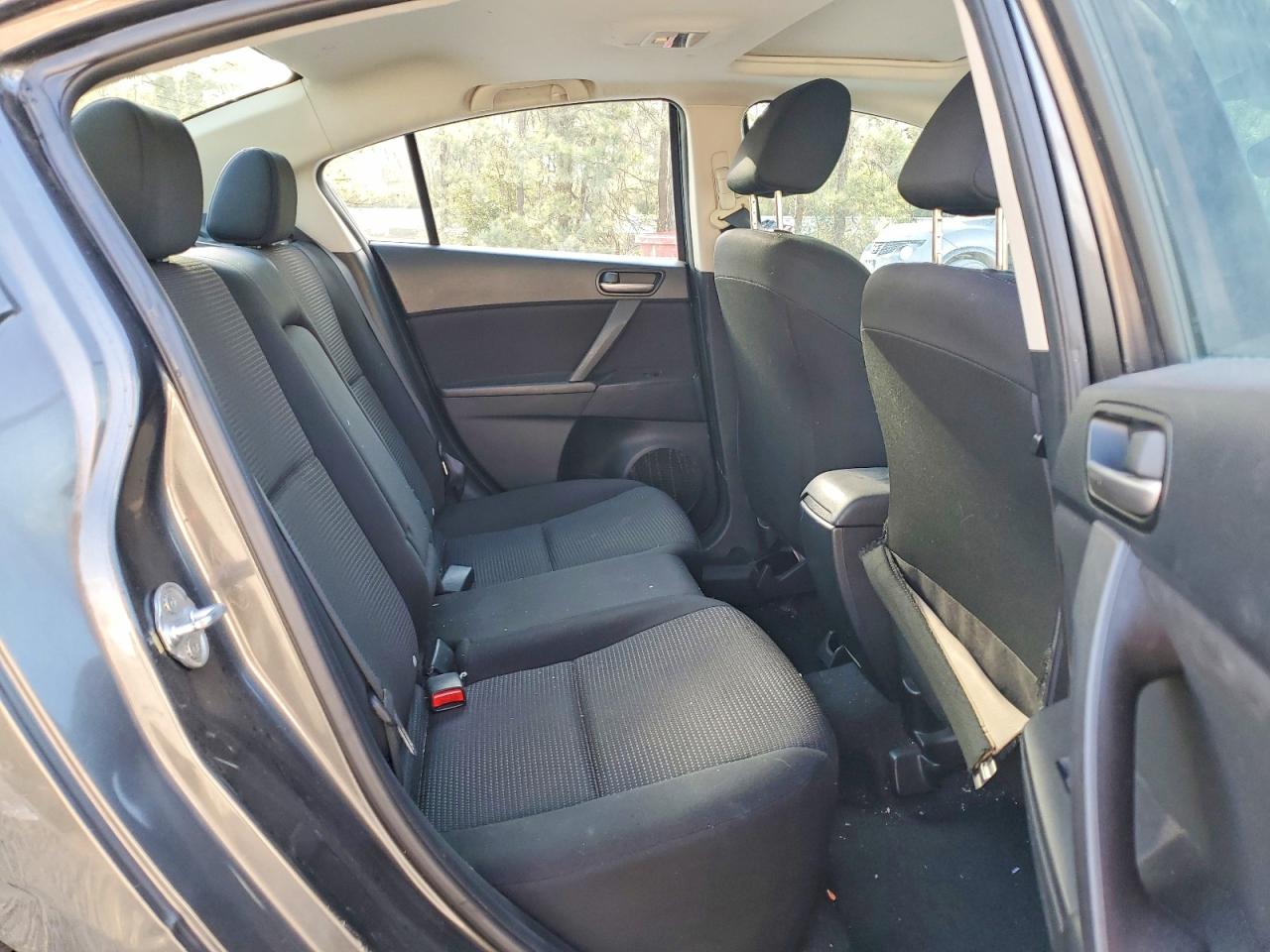 2013 MAZDA 3 I photo 28