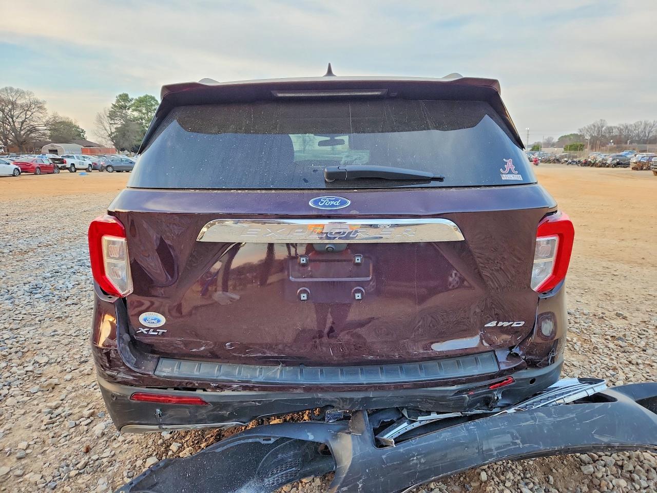 2023 FORD EXPLORER XLT photo 11