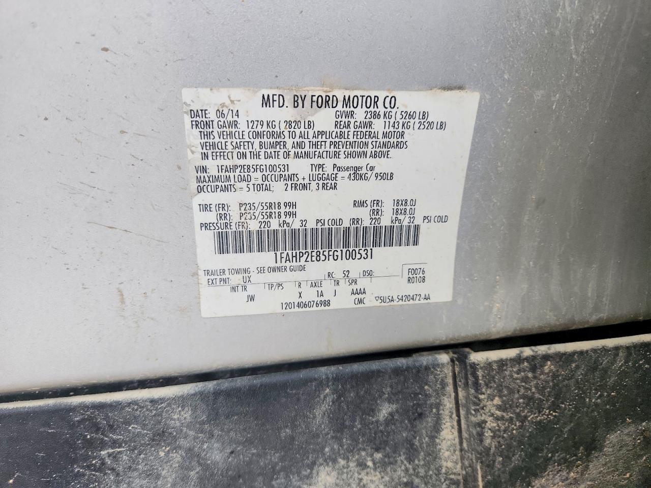 2015 FORD TAURUS SEL photo 12