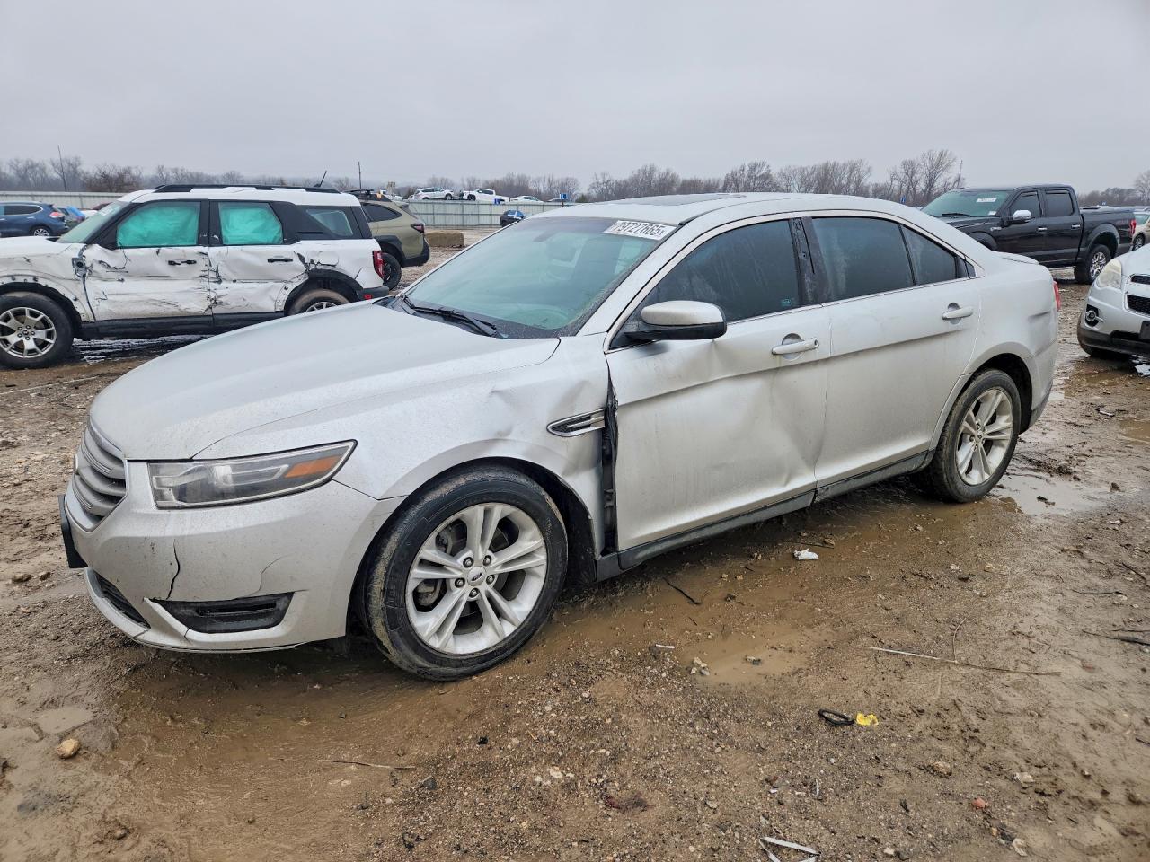 2015 FORD TAURUS
