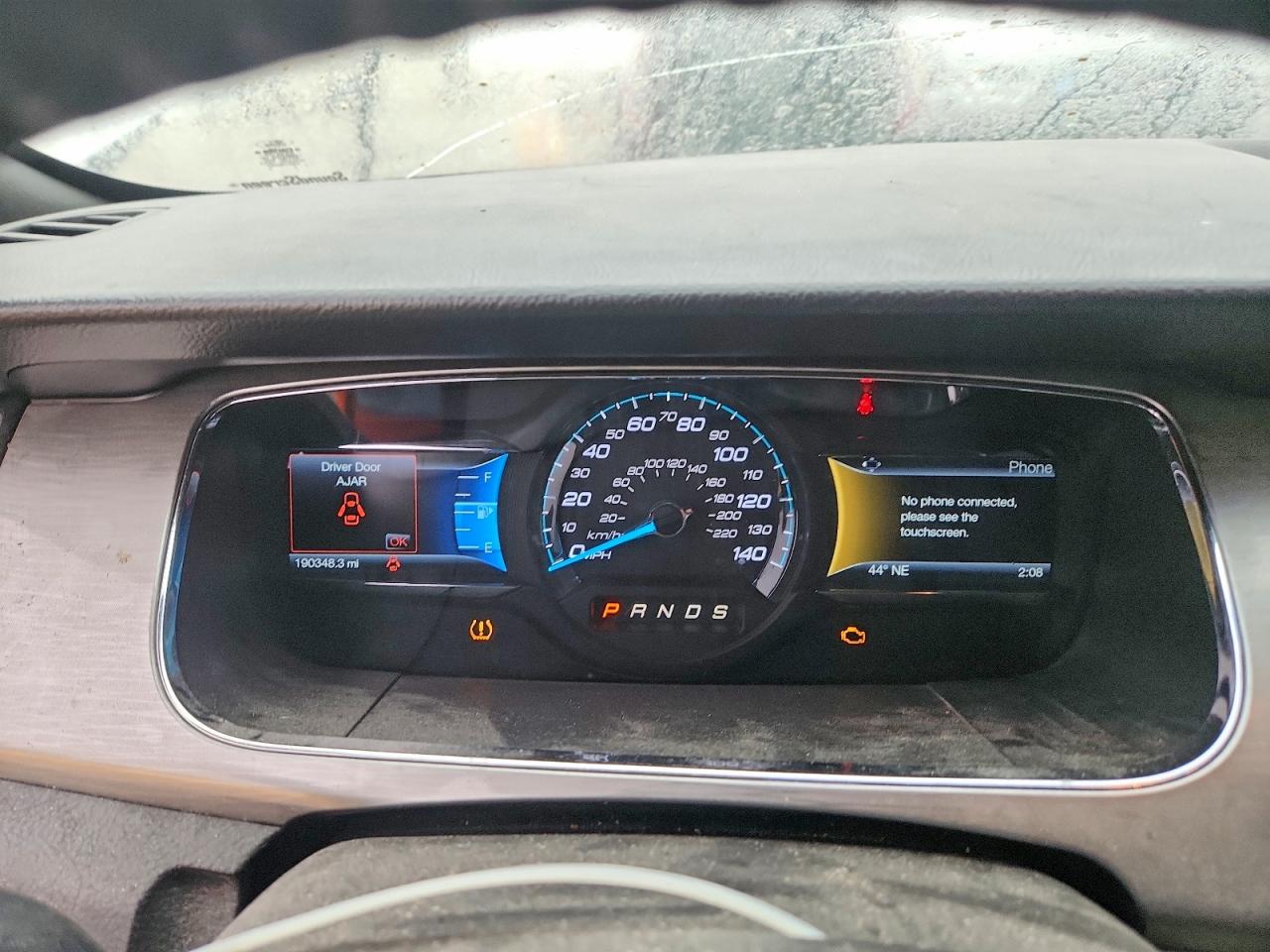 2015 FORD TAURUS SEL photo 9