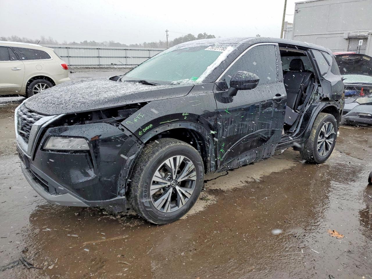 2021 NISSAN ROGUE
