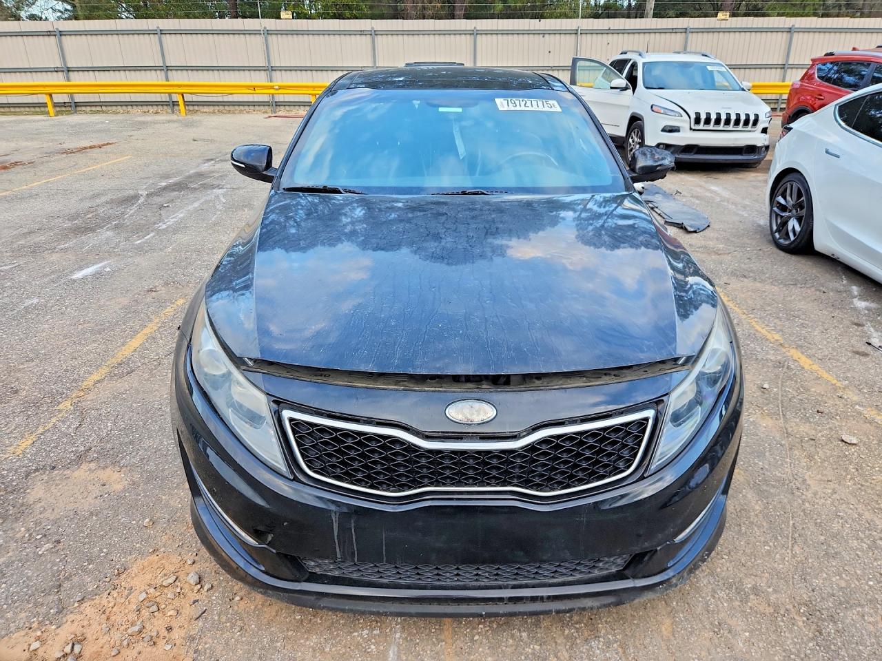 2013 KIA OPTIMA SX photo 9
