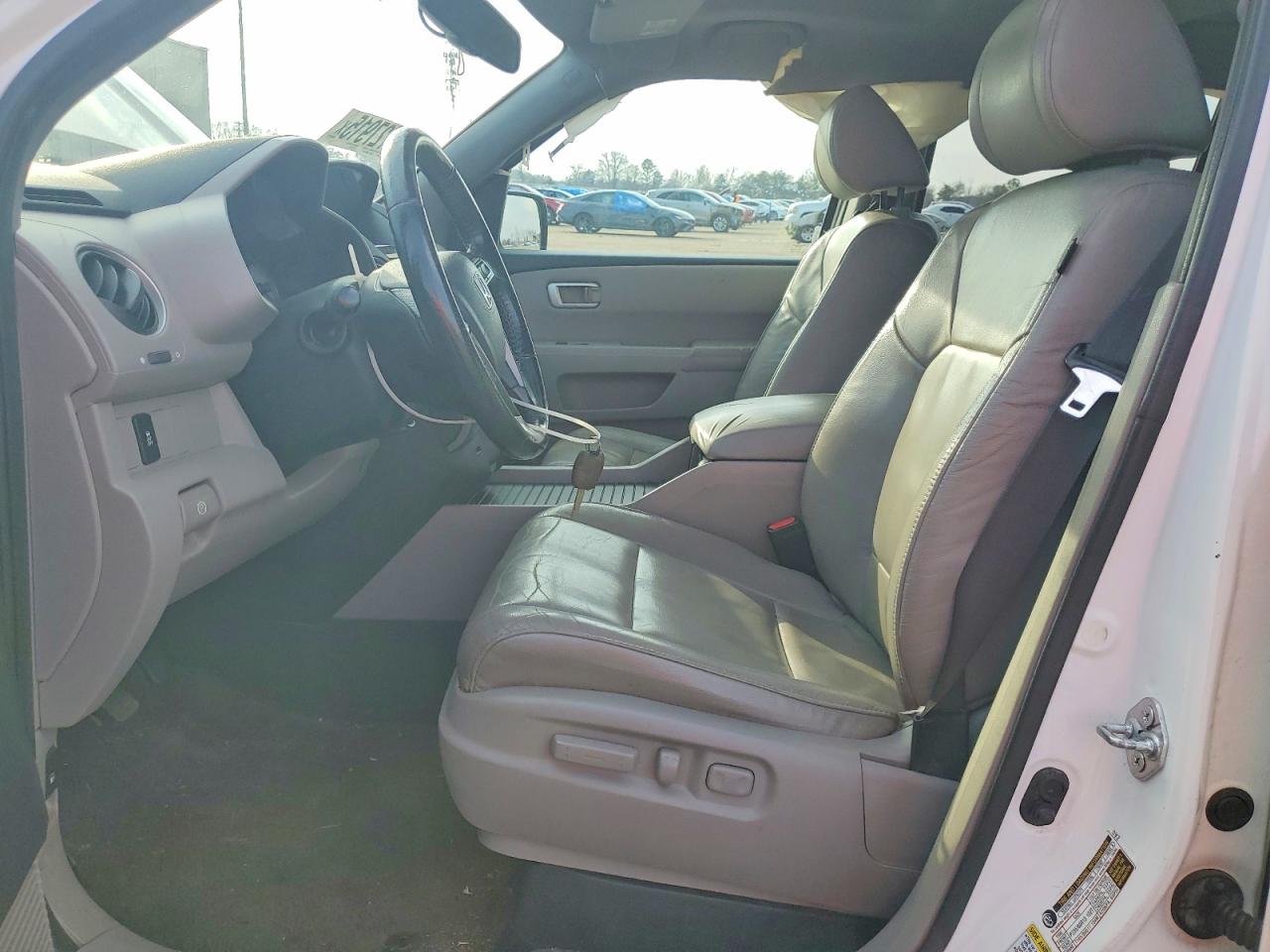 2015 HONDA PILOT EXL photo 13