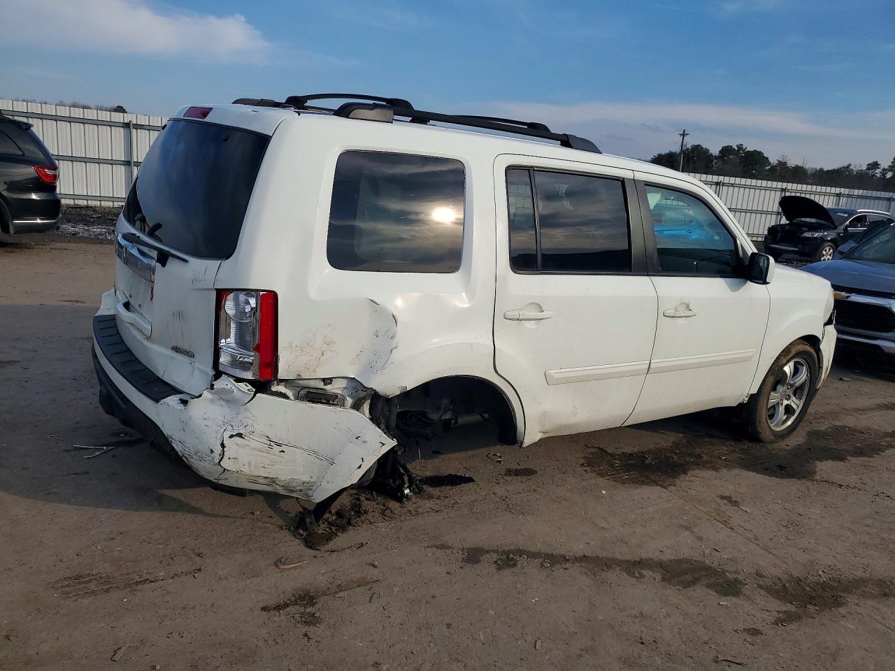 2015 HONDA PILOT EXL photo 5