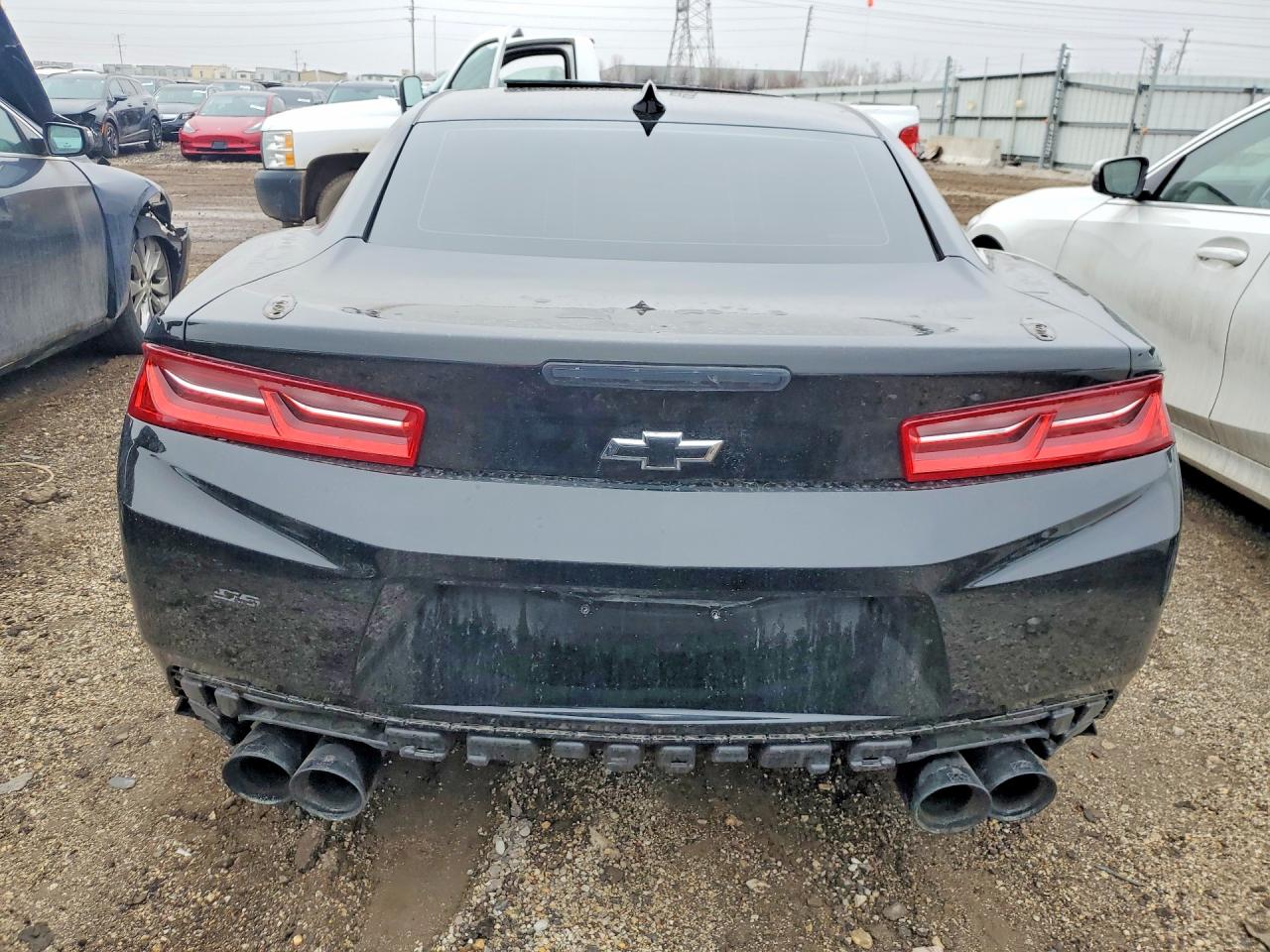 2016 CHEVROLET CAMARO SS photo 11