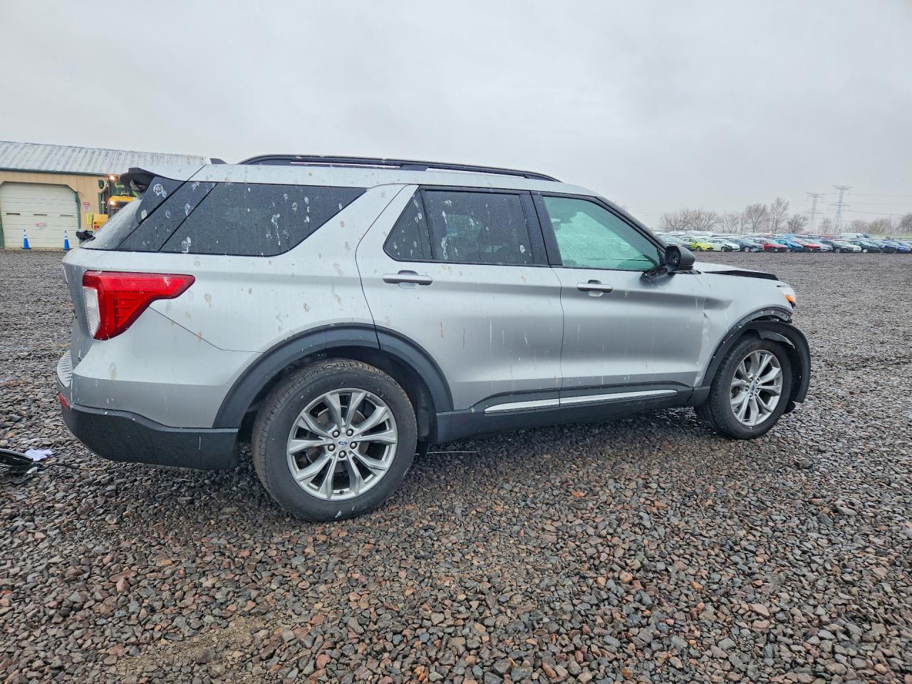 2021 FORD EXPLORER XLT photo 5