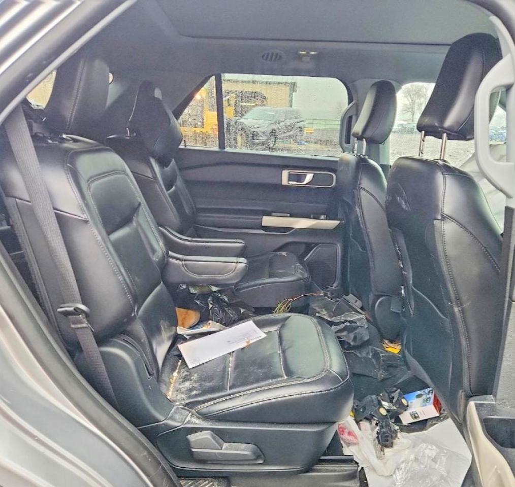 2021 FORD EXPLORER XLT photo 19