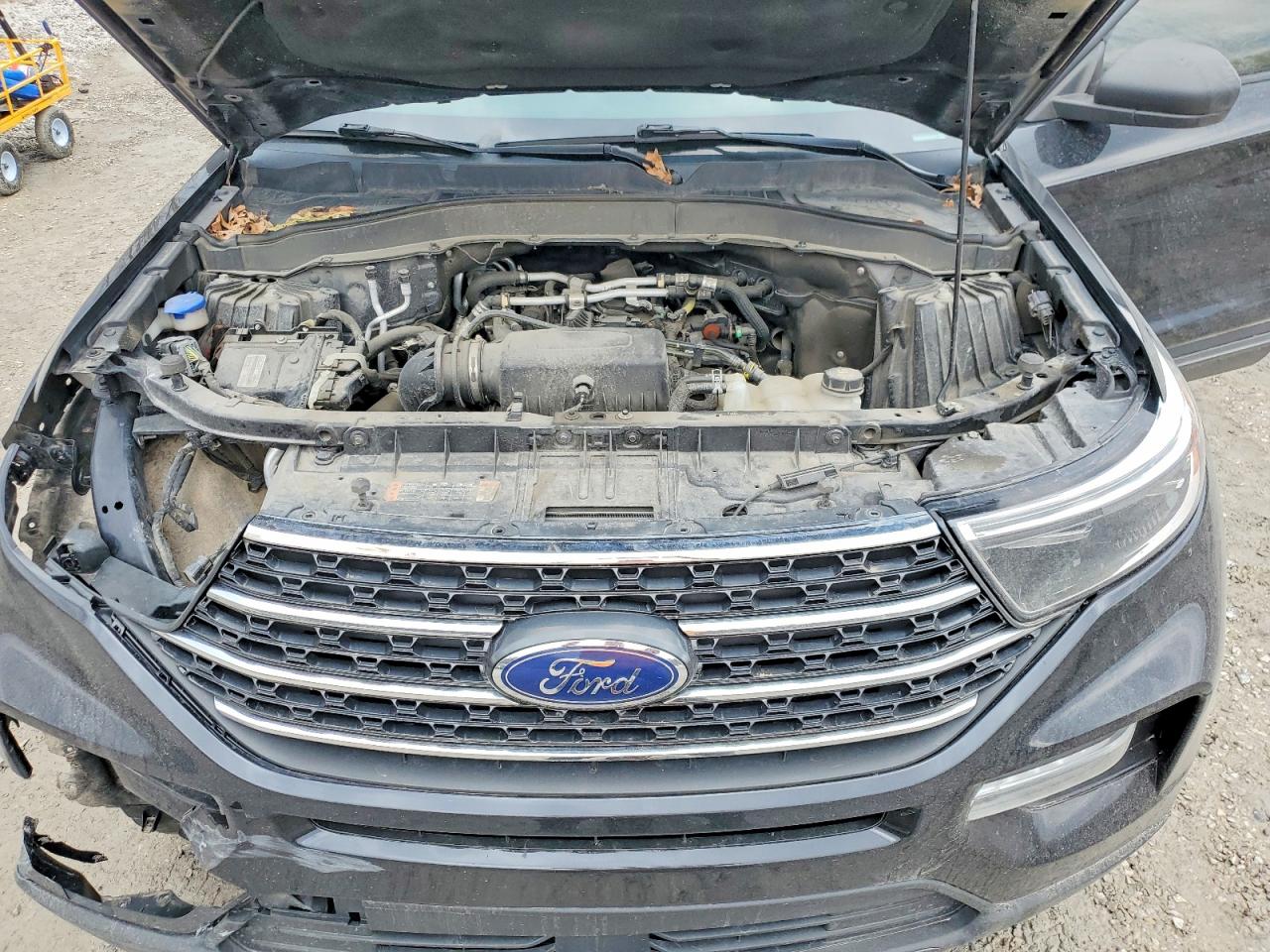 2021 FORD EXPLORER XLT photo 34