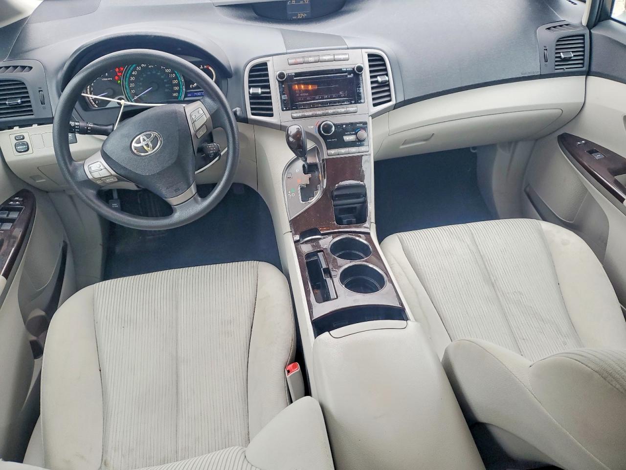 2012 TOYOTA VENZA LE photo 8