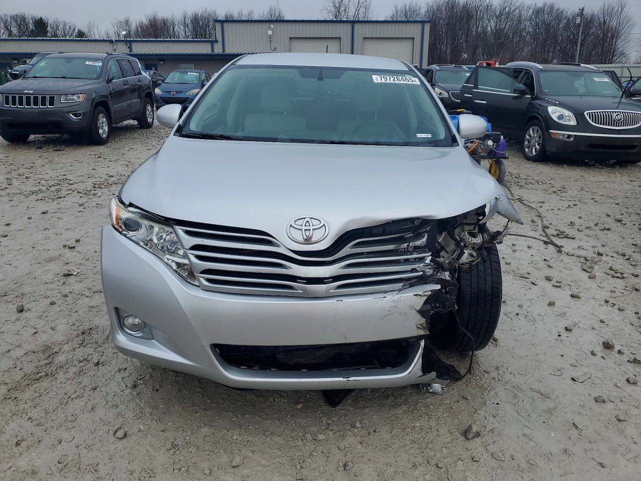 2012 TOYOTA VENZA LE photo 5