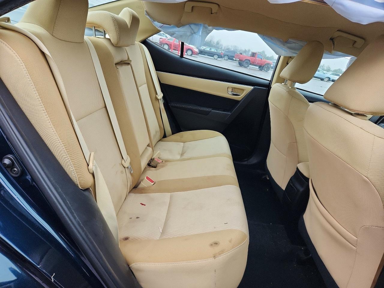 2017 TOYOTA COROLLA LE photo 19