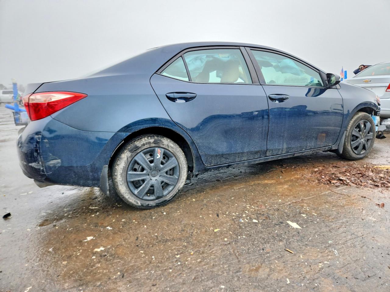 2017 TOYOTA COROLLA LE photo 5