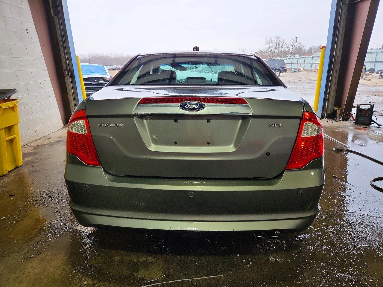 2010 FORD FUSION SEL photo 11