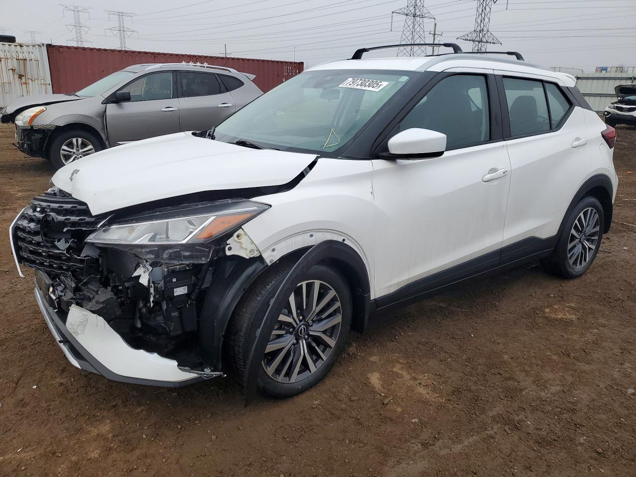 2023 NISSAN KICKS