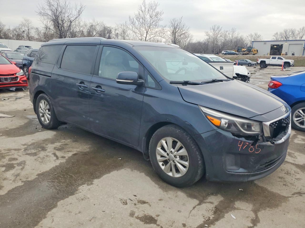 2016 KIA SEDONA LX photo 10