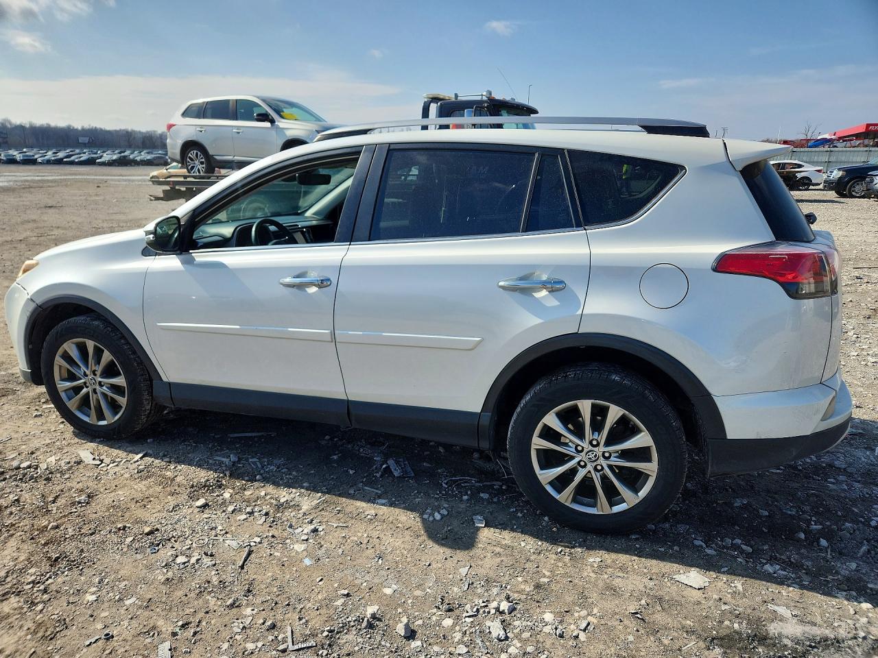 2018 TOYOTA RAV4 LIMITED photo 3