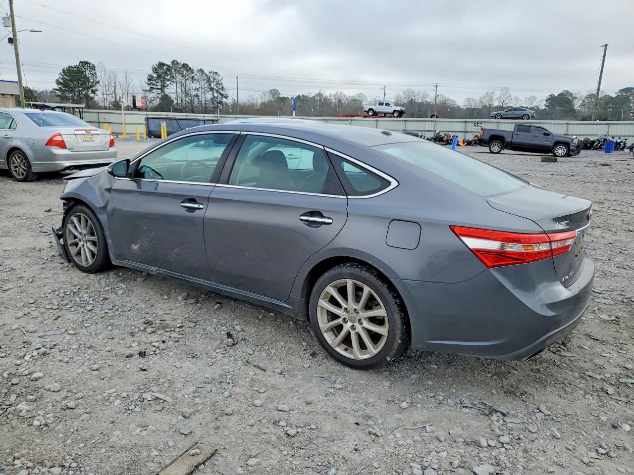 2013 TOYOTA AVALON XLE TOURING photo 3