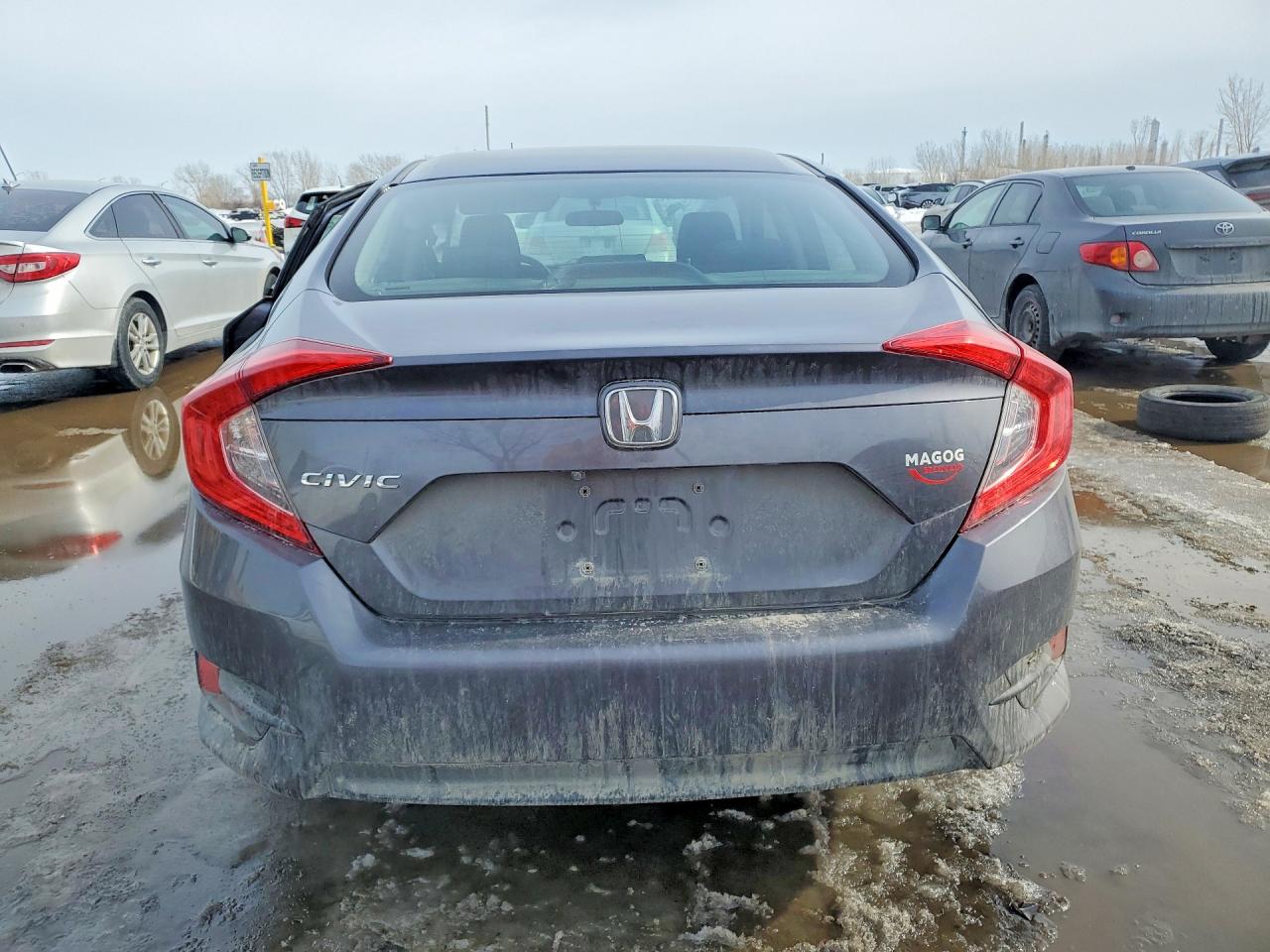 2017 HONDA CIVIC LX photo 6