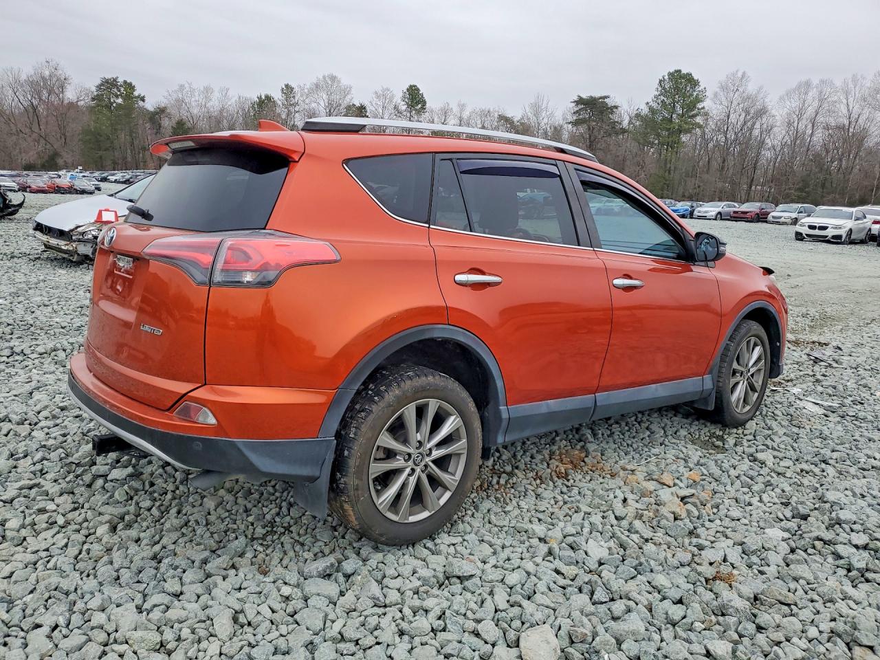2016 TOYOTA RAV4 LIMITED photo 5