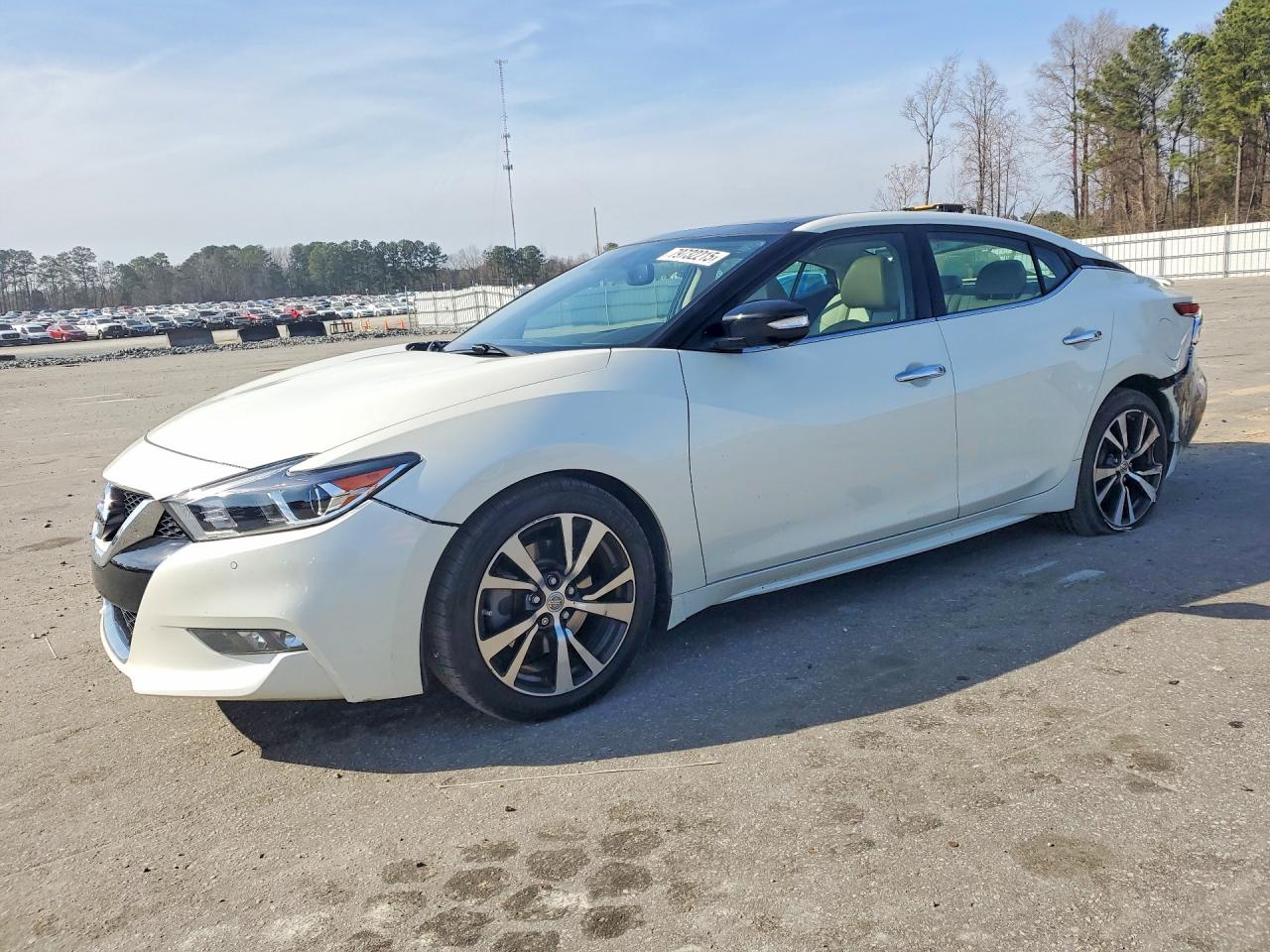 2017 NISSAN MAXIMA