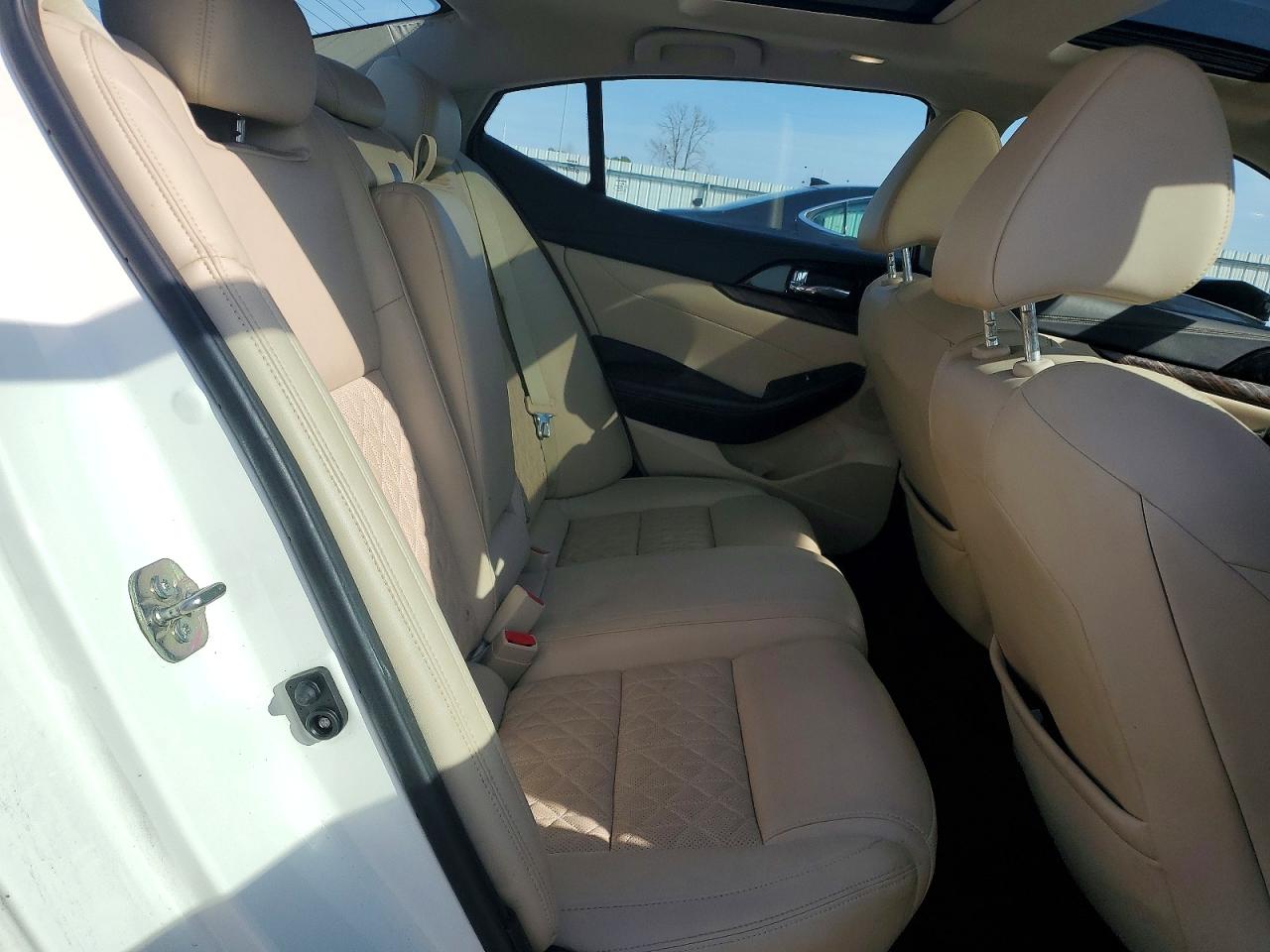 2017 NISSAN MAXIMA PLATINUM photo 19