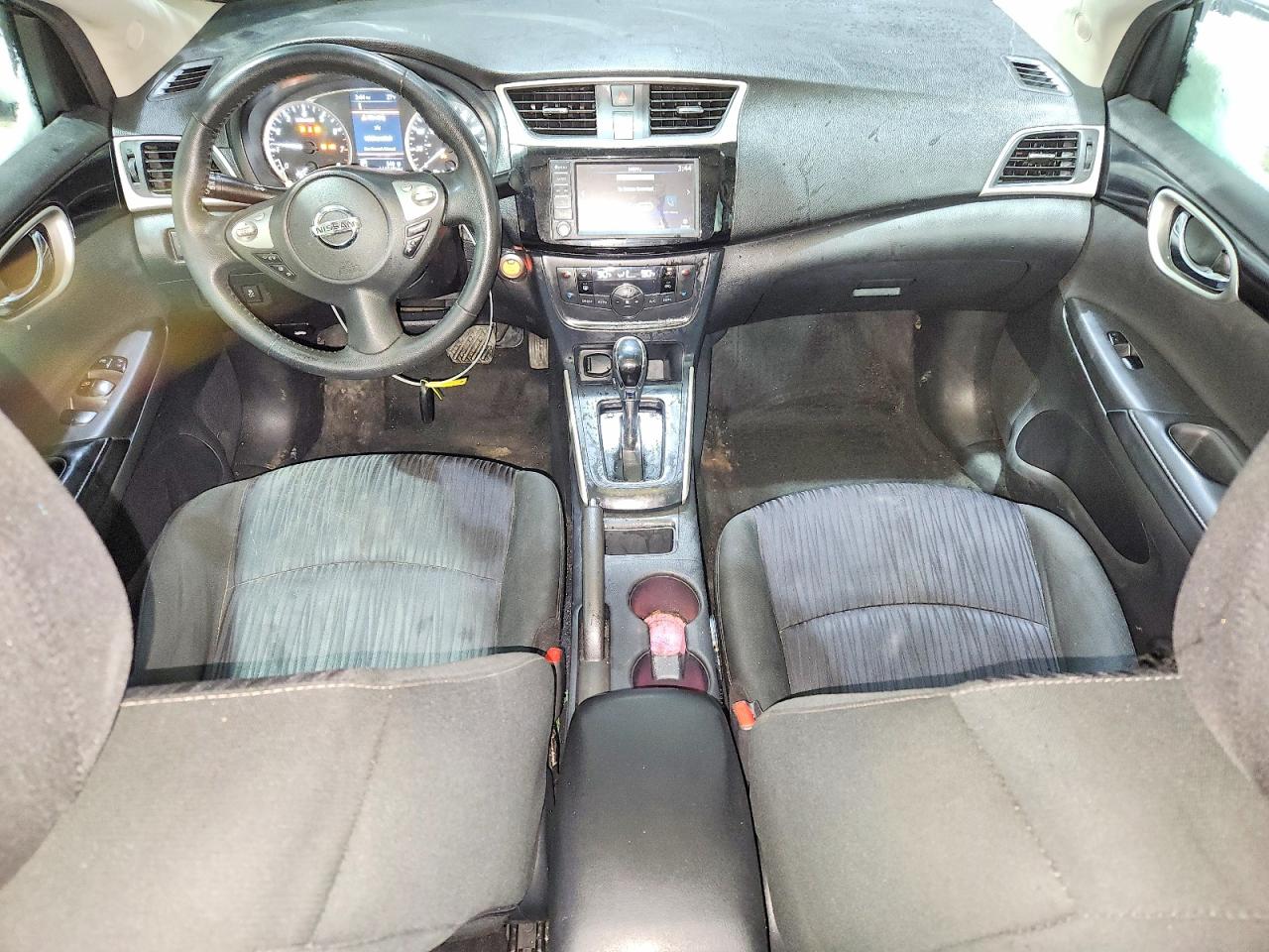 2019 NISSAN SENTRA SV photo 8
