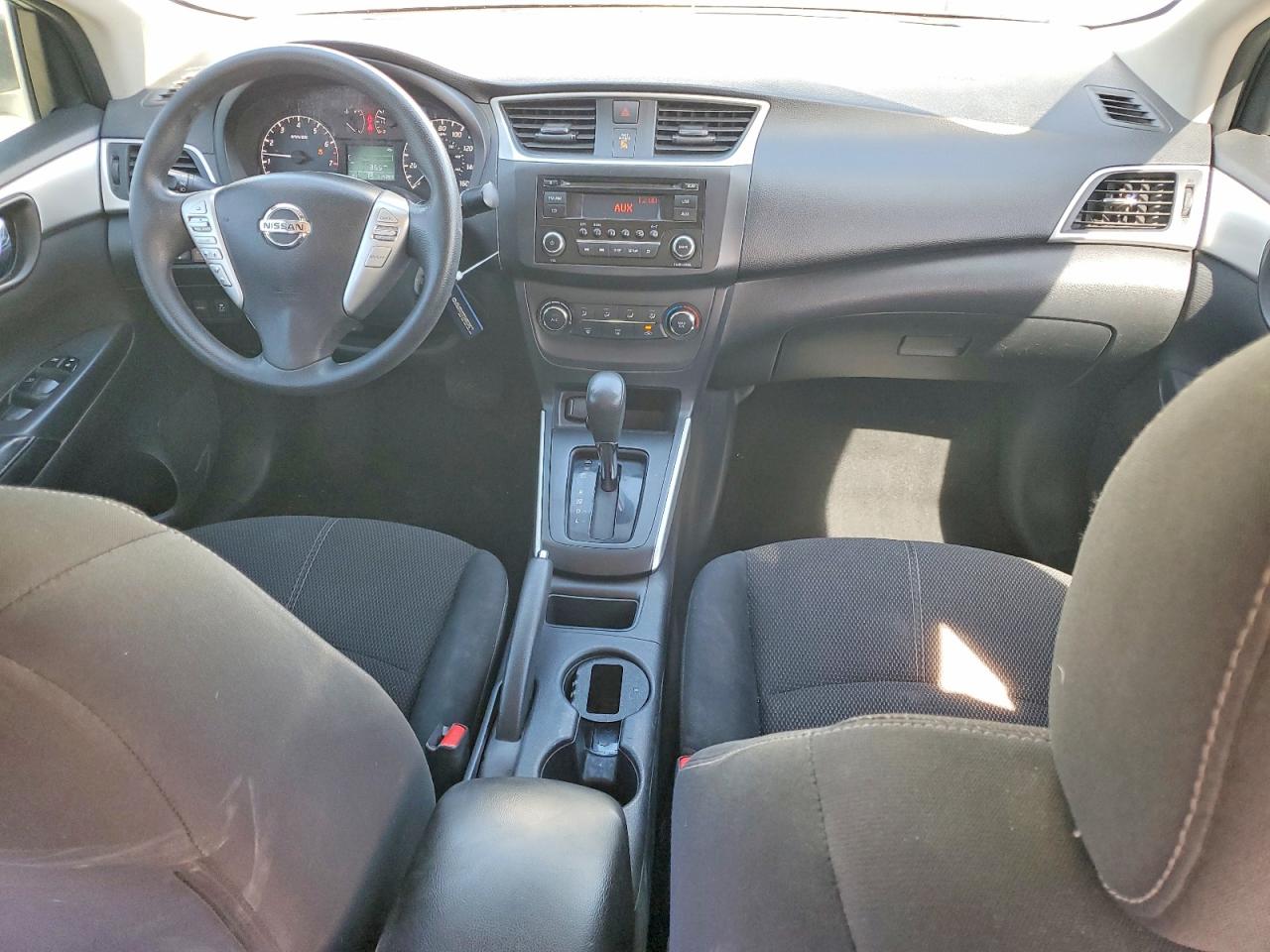 2017 NISSAN SENTRA S photo 8