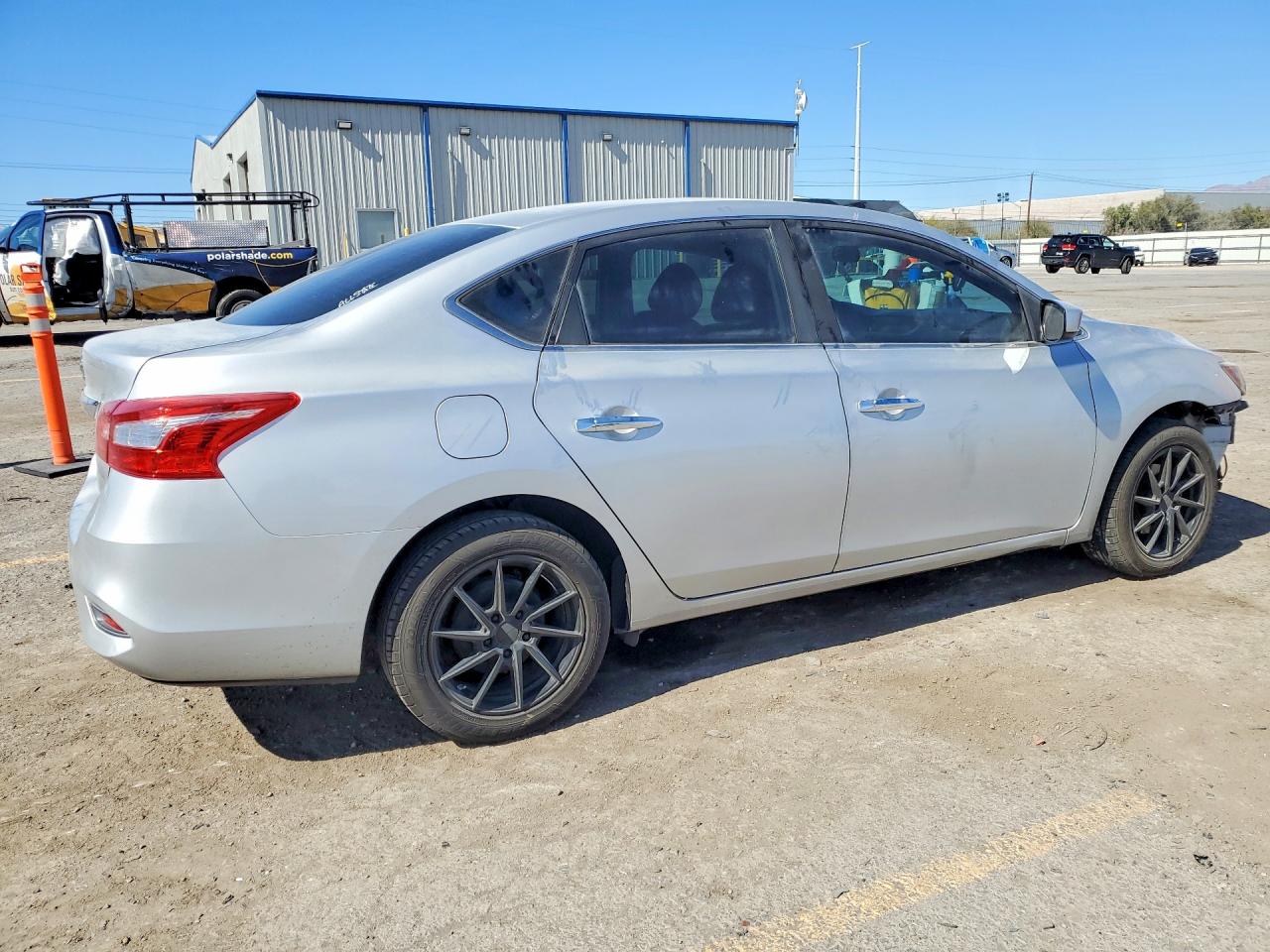 2017 NISSAN SENTRA S photo 3
