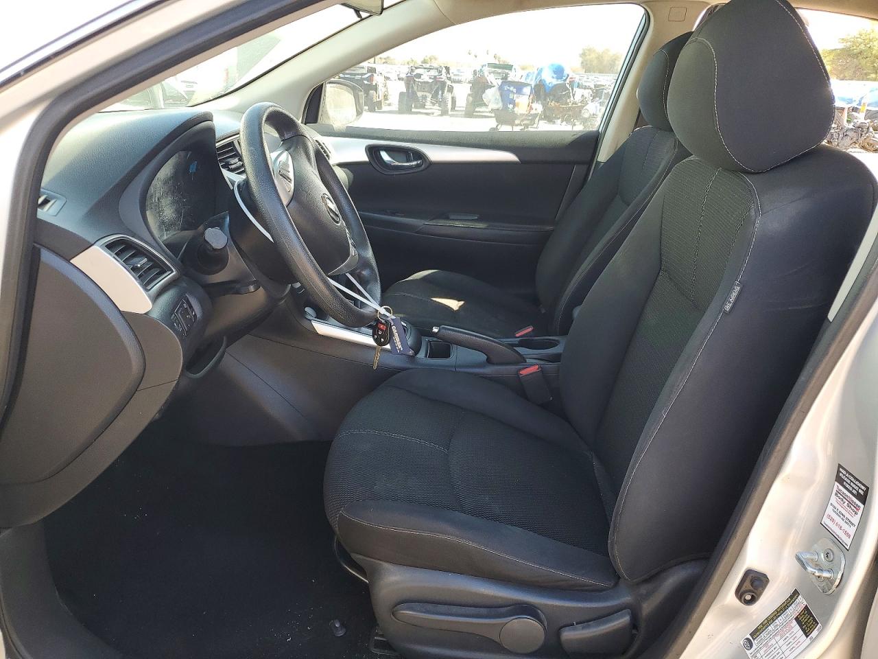 2017 NISSAN SENTRA S photo 7