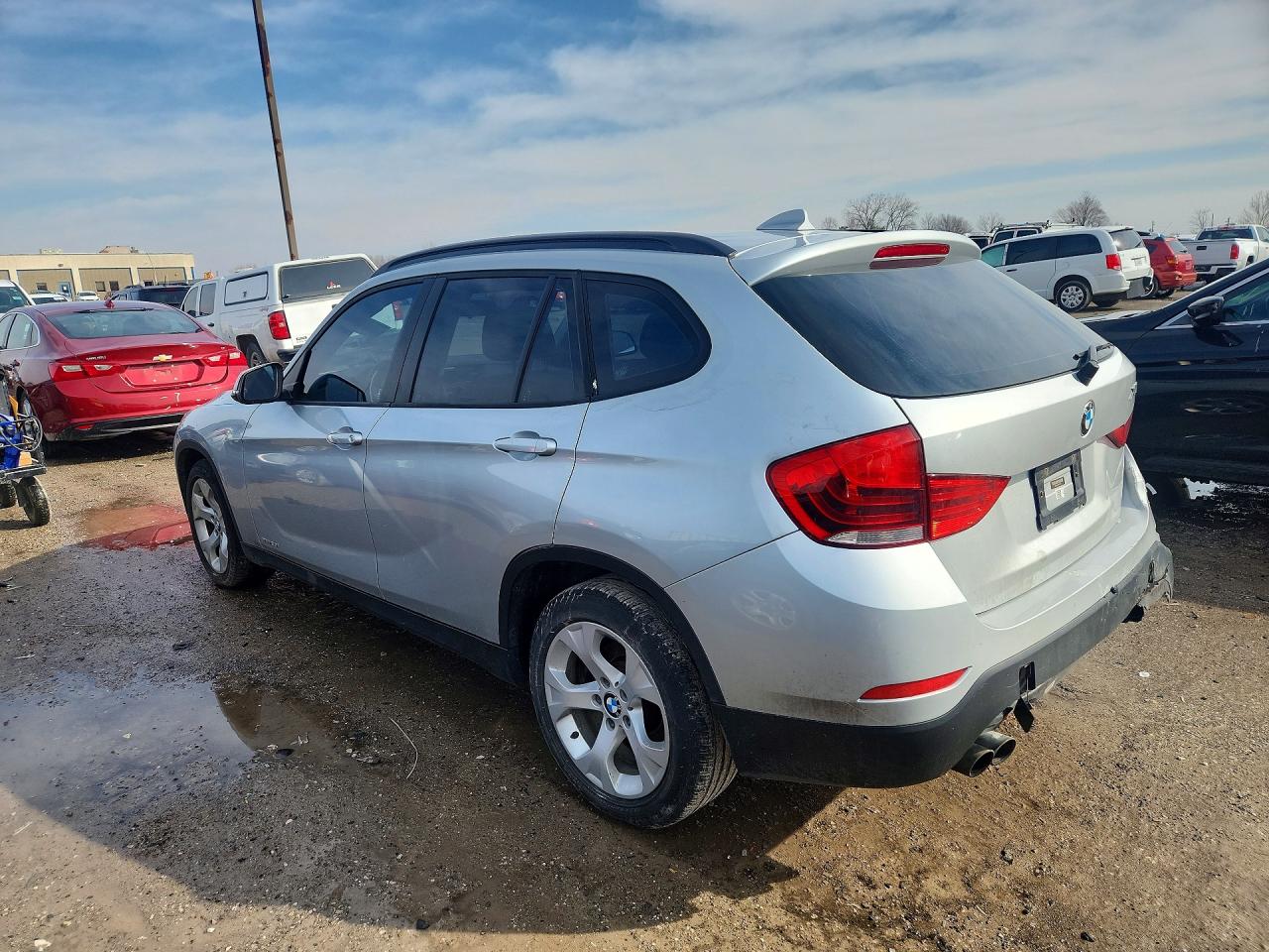 2015 BMW X1 SDRIVE28I photo 3