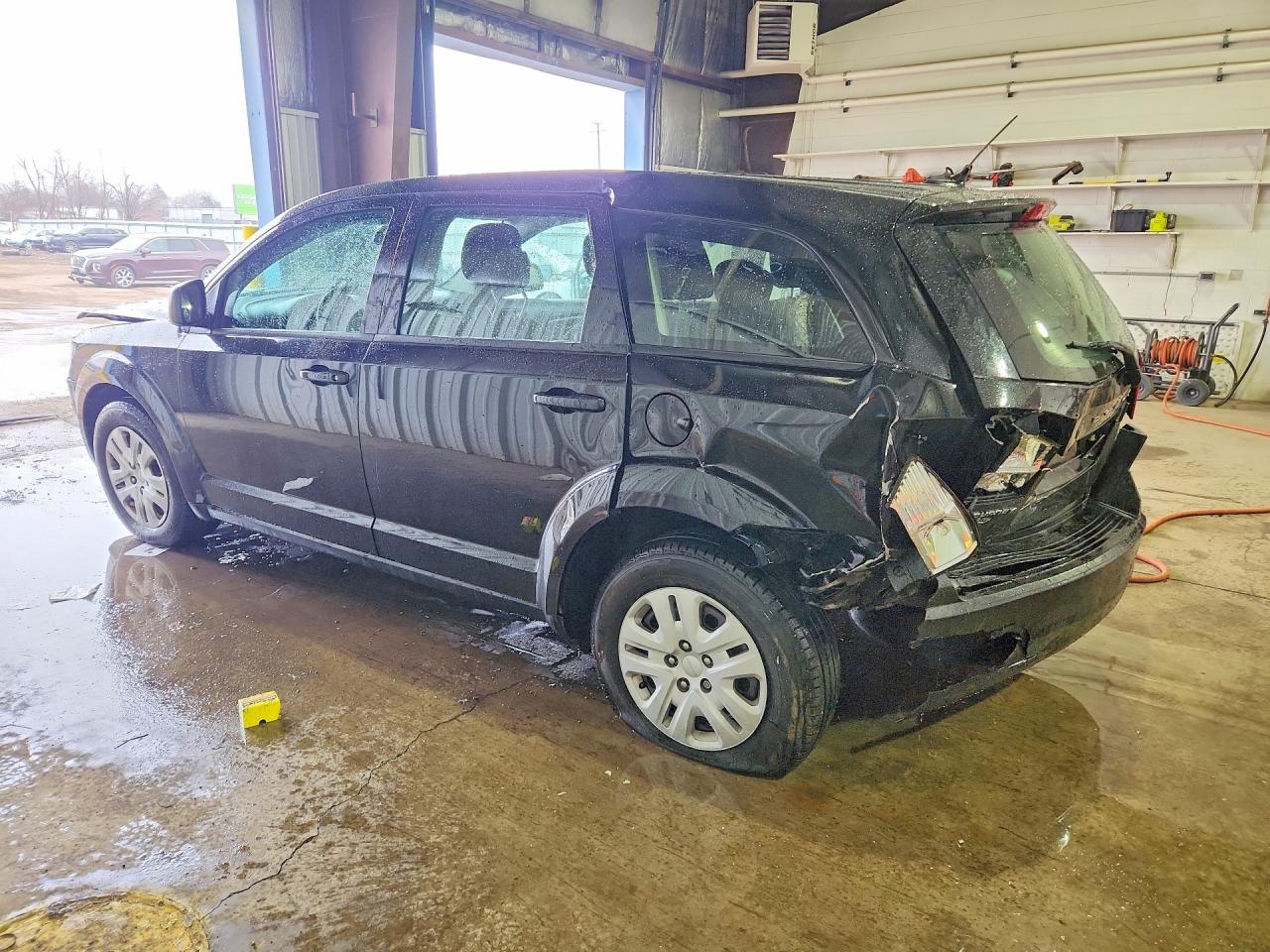2013 DODGE JOURNEY SE photo 2