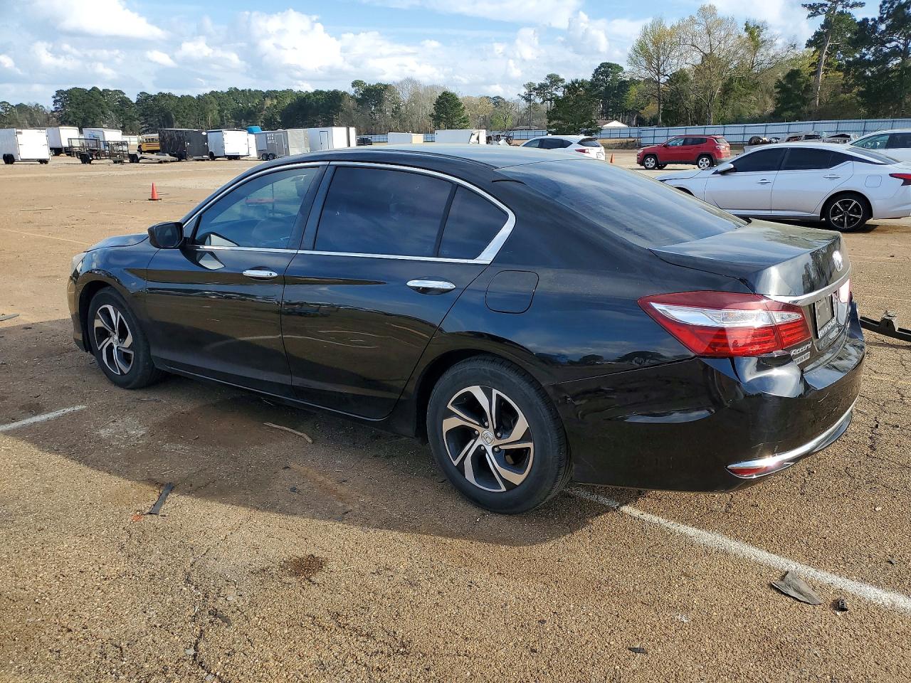 2016 HONDA ACCORD LX photo 3