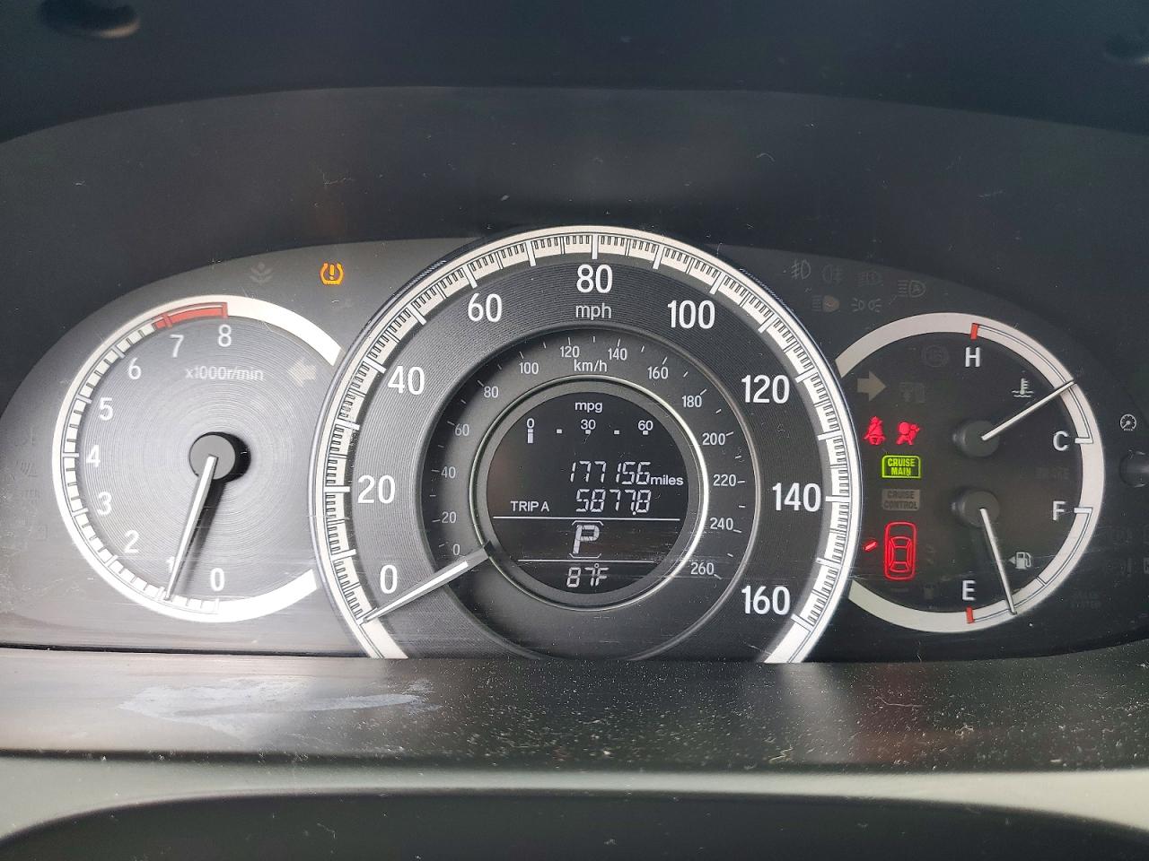 2016 HONDA ACCORD LX photo 17