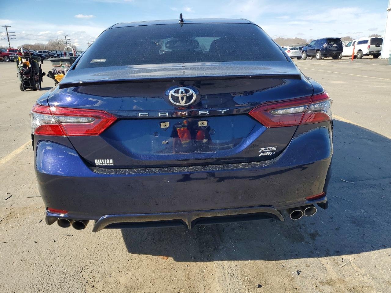 2021 TOYOTA CAMRY XSE photo 11