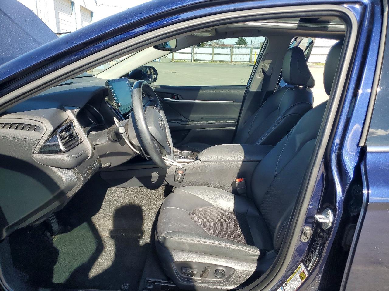2021 TOYOTA CAMRY XSE photo 13