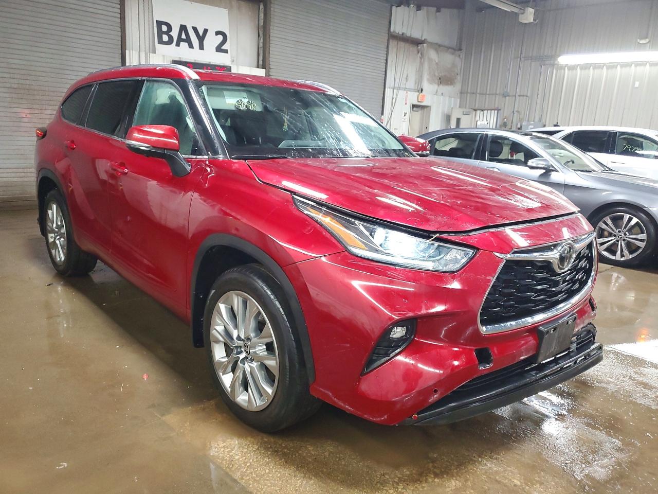 2023 TOYOTA HIGHLANDER LIMITED photo 10