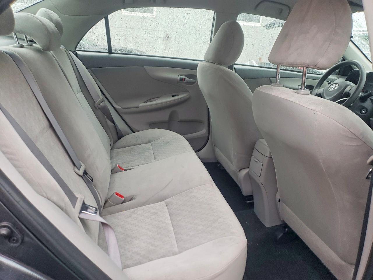 2009 TOYOTA COROLLA LE photo 10