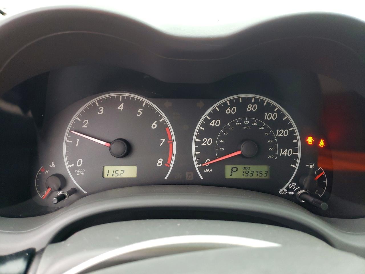 2009 TOYOTA COROLLA LE photo 9