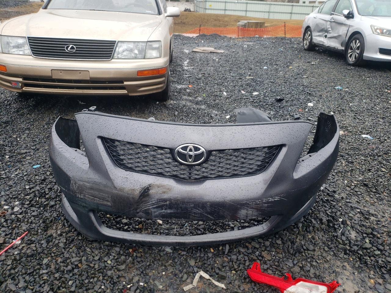 2009 TOYOTA COROLLA LE photo 12