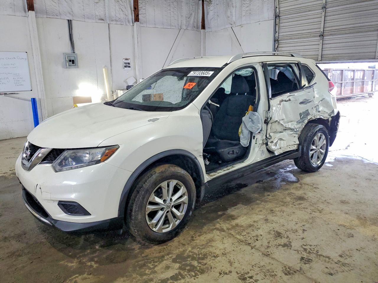 2016 NISSAN ROGUE