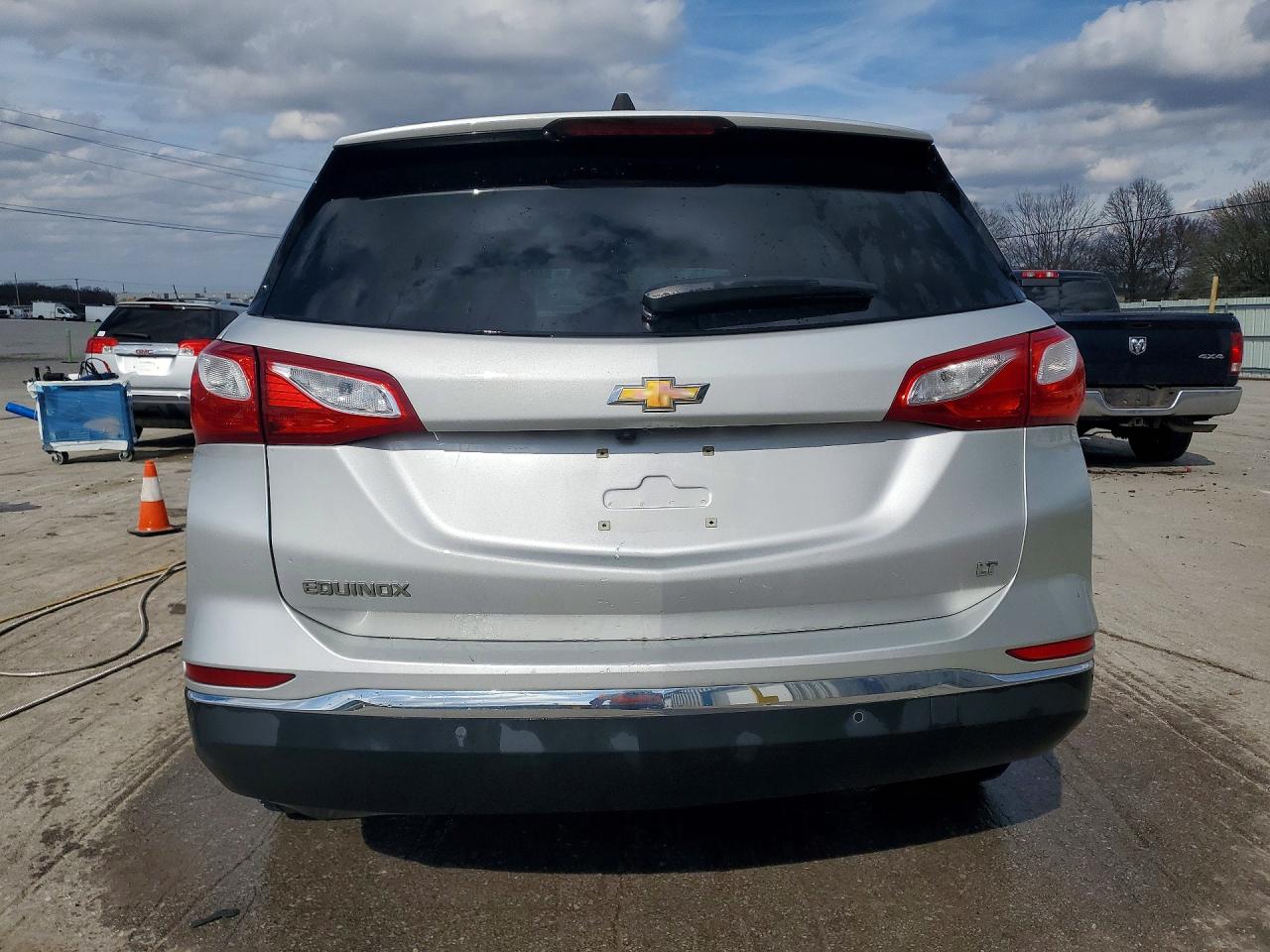 2018 CHEVROLET EQUINOX LT photo 6