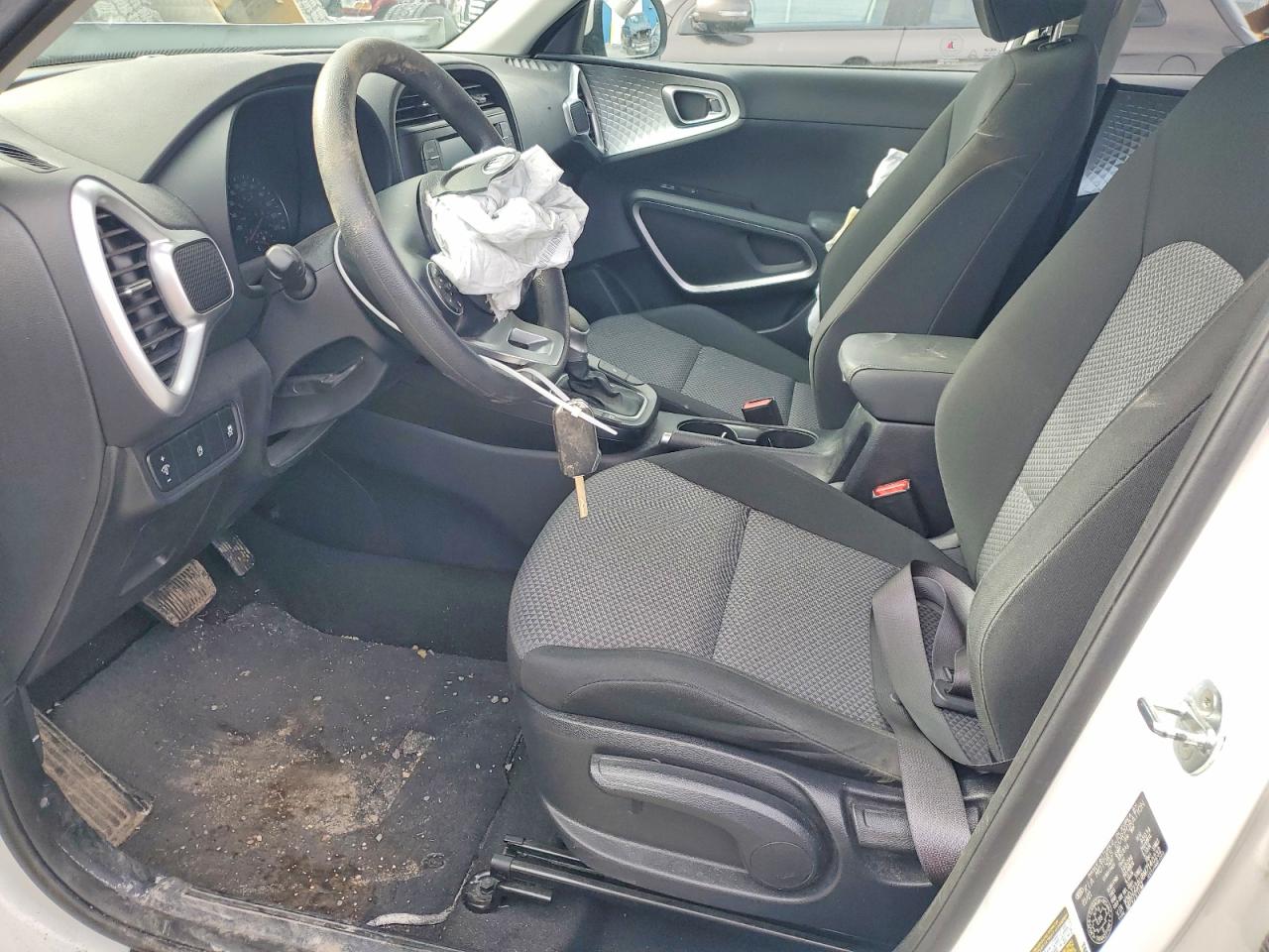 2021 KIA SOUL LX photo 7