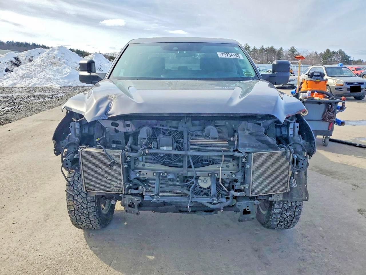 2024 TOYOTA TUNDRA LIMITED HV photo 13