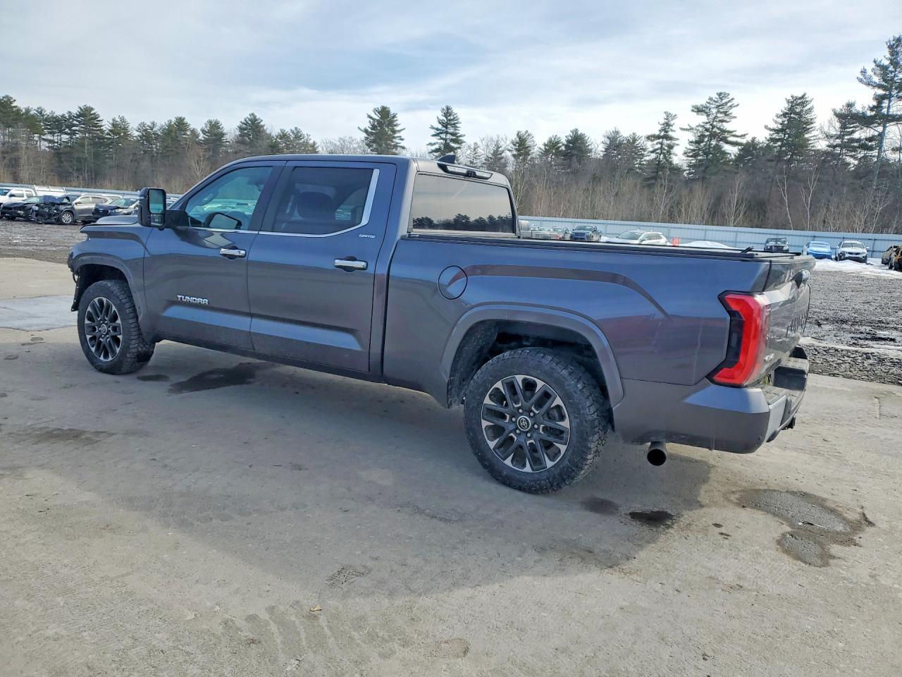 2024 TOYOTA TUNDRA LIMITED HV photo 4