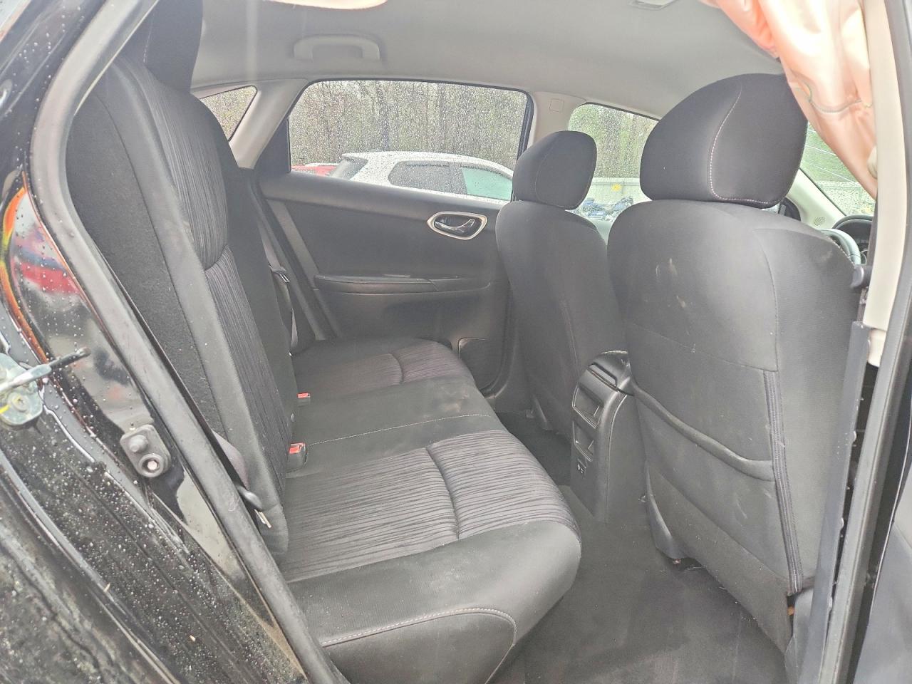 2019 NISSAN SENTRA SV photo 10