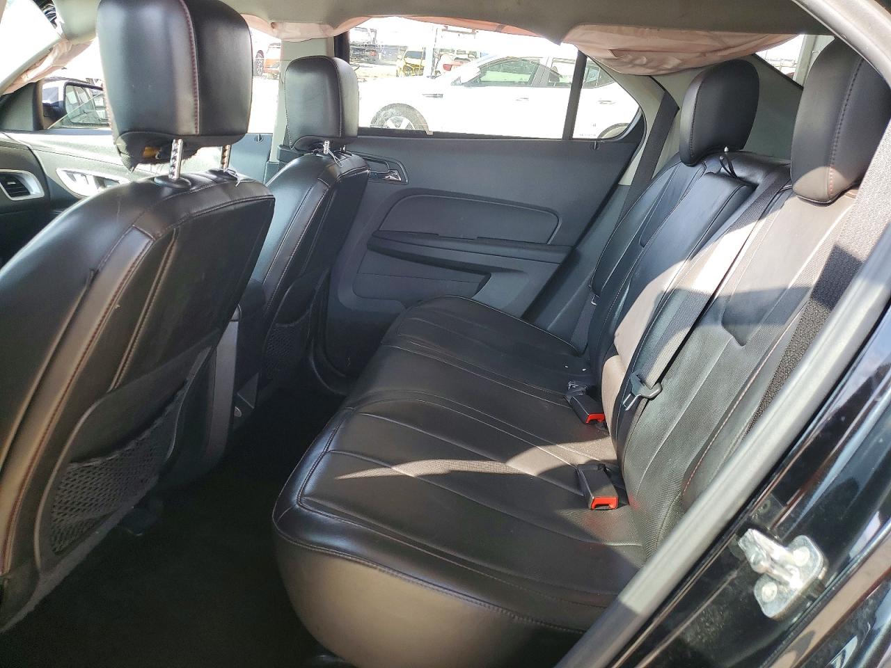 2015 CHEVROLET EQUINOX LT photo 11